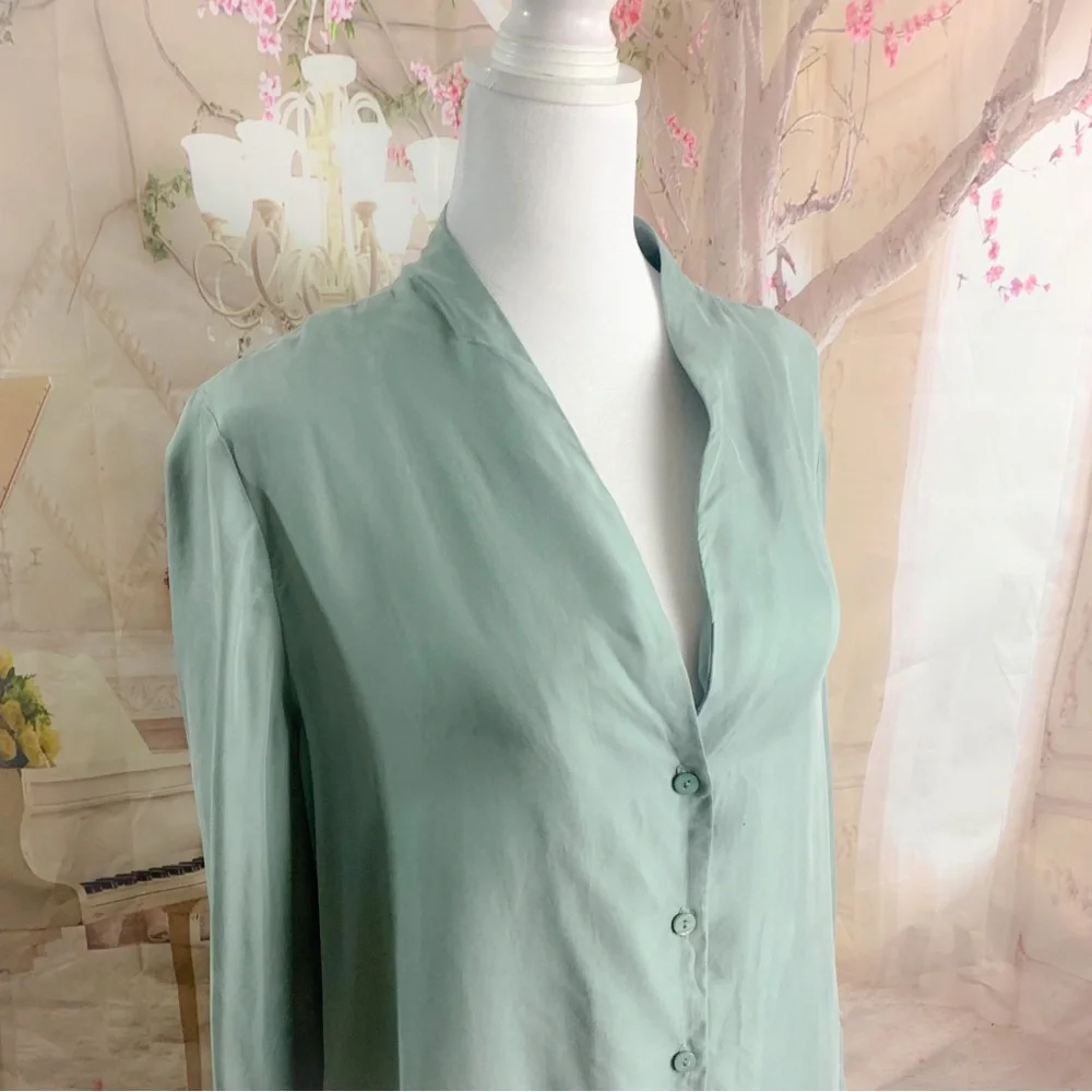 NEW Soft Surrounding Laurel Tunic in dusk Green